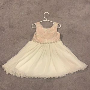 Girls American Princess dress , size 5